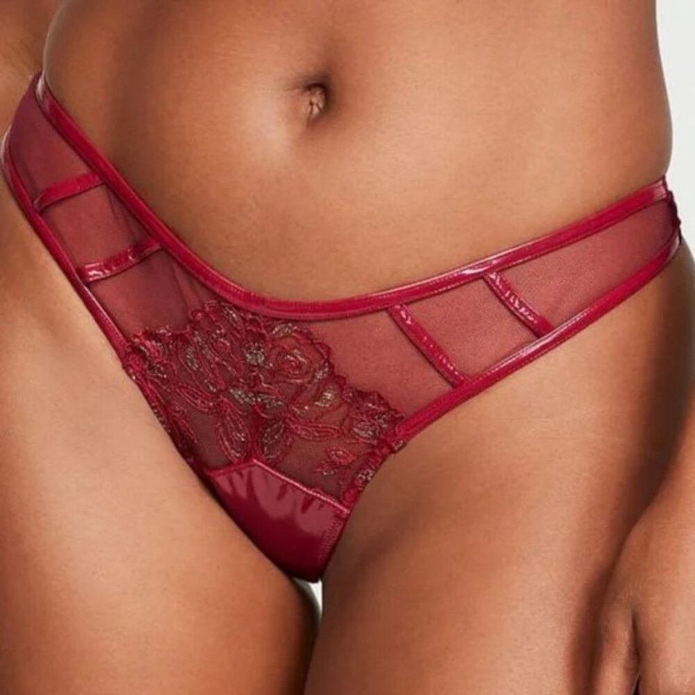 Victoria's Secret Midnight Affair Thong Panty Red Size L Large NWT New with Tags